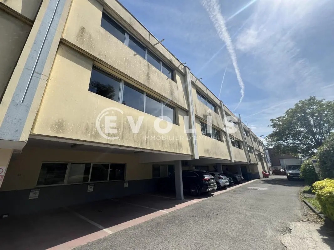 25 Rue Louis Ampere, Neuilly-sur-Marne for lease Building Photo- Image 1 of 18