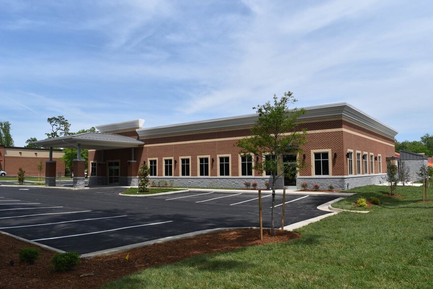 6726 Mooretown Rd, Williamsburg, VA 23188