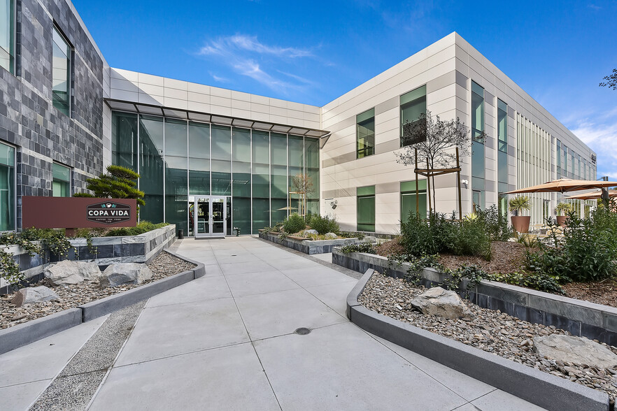 10578 Science Center Dr, San Diego, CA for lease - Building Photo - Image 1 of 7