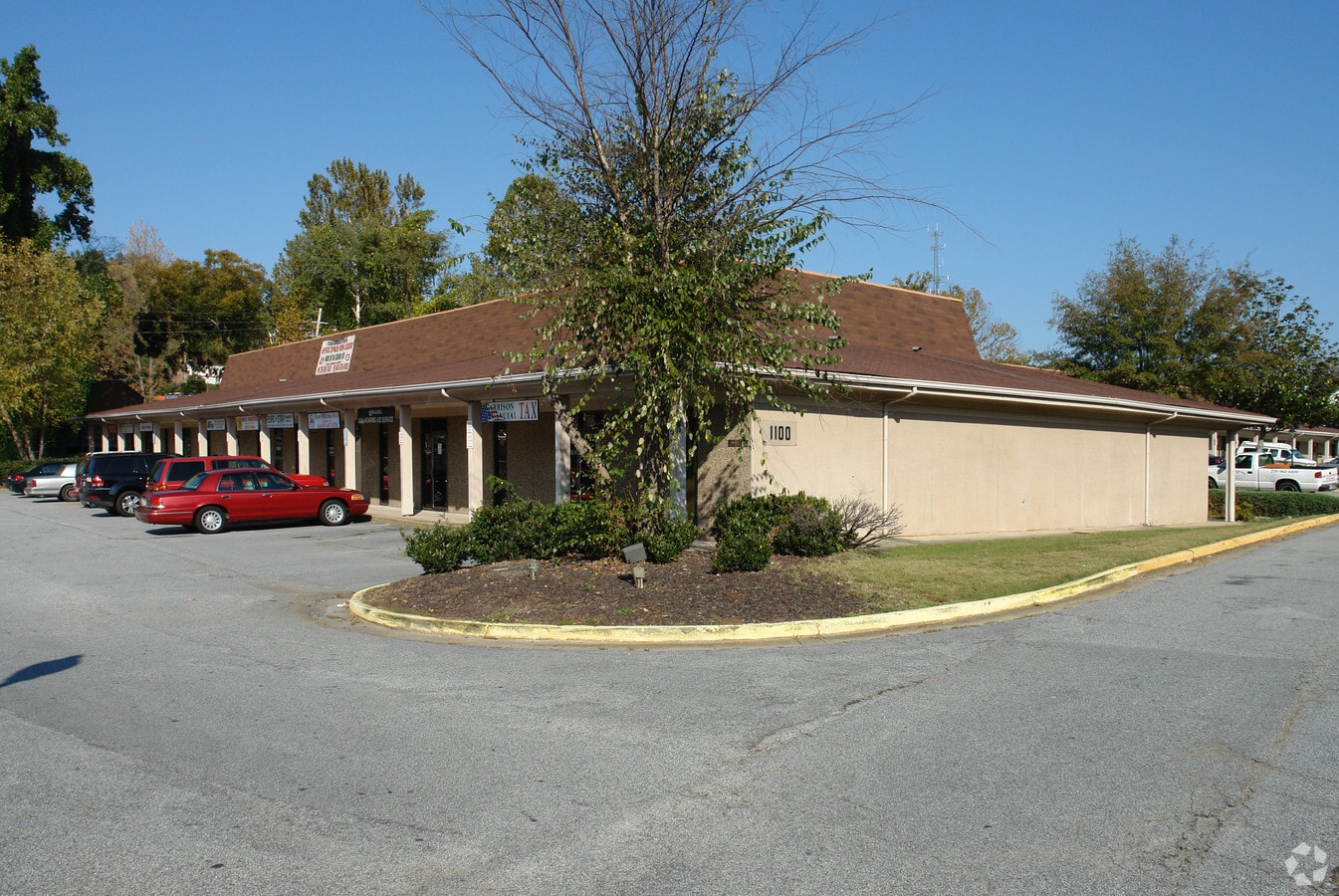 250 Langley Dr, Lawrenceville, GA 30046