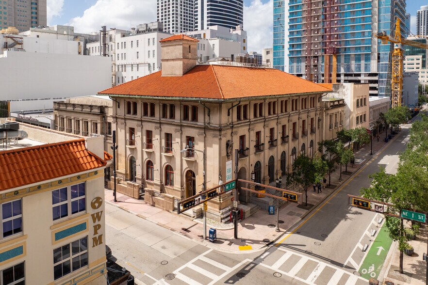 100 NE 1st Ave, Miami, FL for sale - Aerial Video - Image 2 of 7