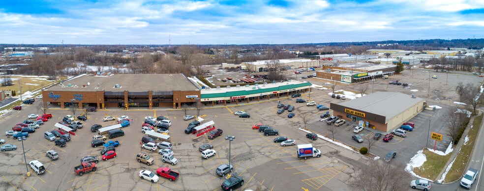 910-930 S Merrifield Ave, Mishawaka, IN for sale - Building Photo - Image 1 of 1