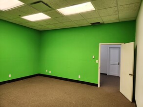 2220 Capital Blvd, Raleigh, NC for lease Interior Photo- Image 2 of 3