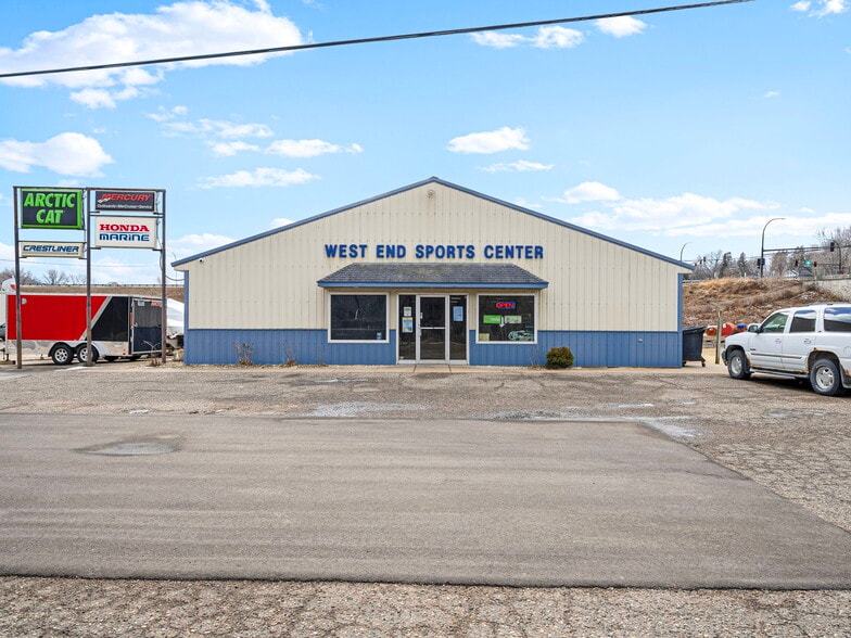 2335 W Main St, Red Wing, MN for sale - Primary Photo - Image 1 of 35