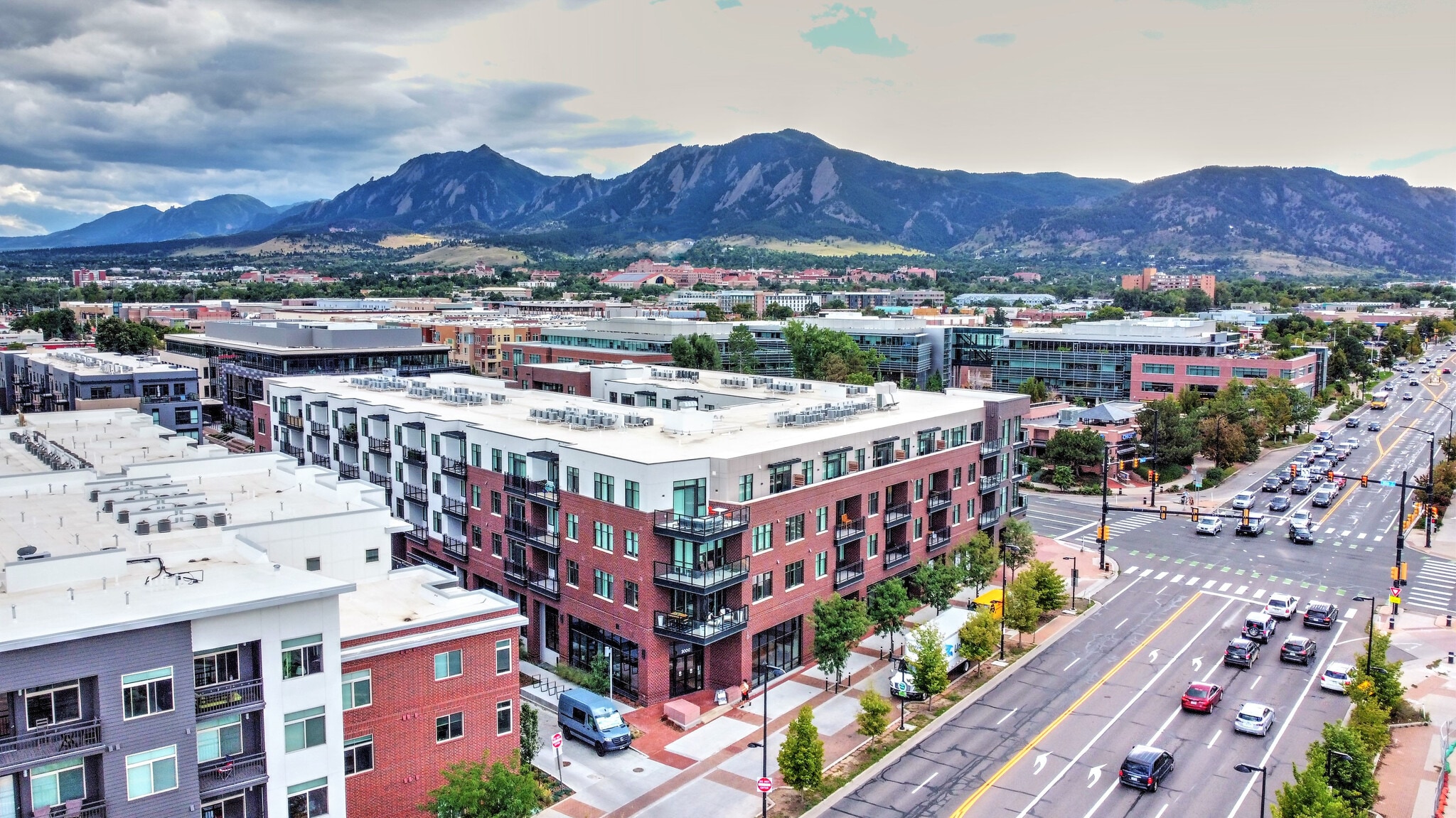 3000 Pearl St, Boulder, CO for lease Building Photo- Image 1 of 3
