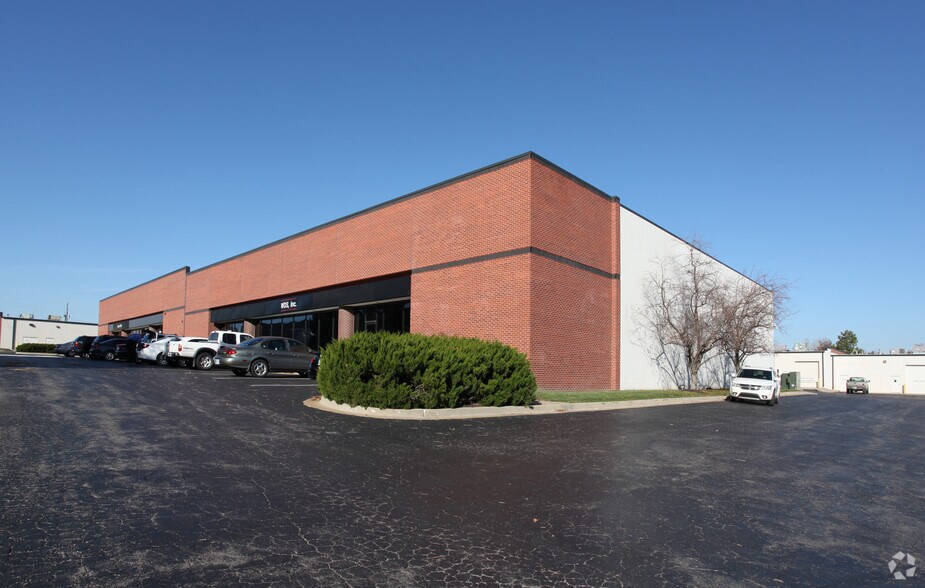 15007-15019 W 95th St, Lenexa, KS for sale - Building Photo - Image 3 of 4