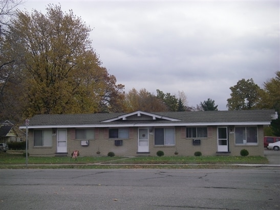 3188 Sashabaw Rd, Waterford, MI for sale - Primary Photo - Image 1 of 5