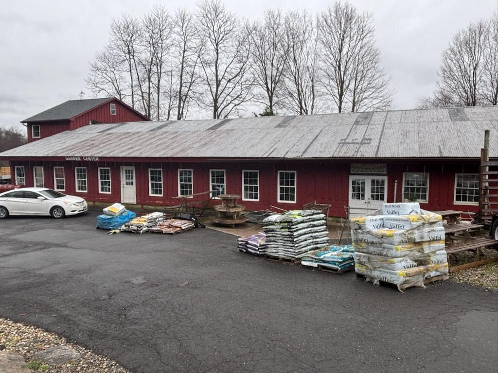 181 State Route 37, New Fairfield, CT for lease Building Photo- Image 1 of 14