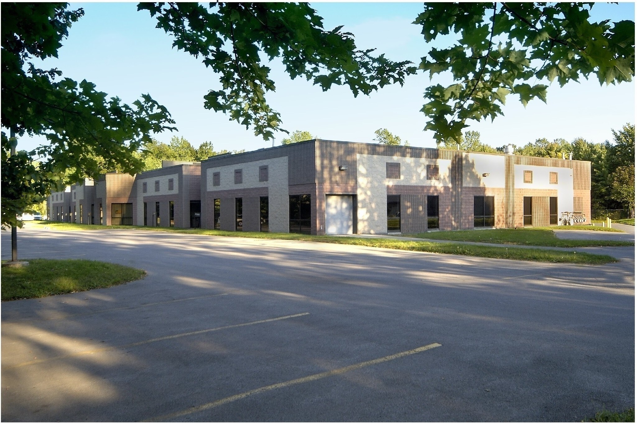 300 Gateway Park Dr, Syracuse, NY for sale Building Photo- Image 1 of 1