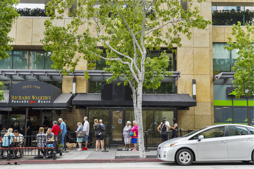 215-225 W Market St, San Diego, CA for sale - Building Photo - Image 1 of 20