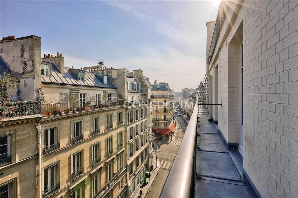 Office in Paris for lease Building Photo- Image 1 of 10