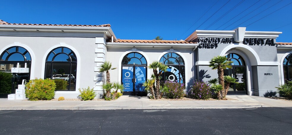 4425 S Pecos Rd, Las Vegas, NV for sale - Building Photo - Image 3 of 34