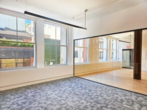 131-133 Spring St, New York, NY for lease Building Photo- Image 2 of 7