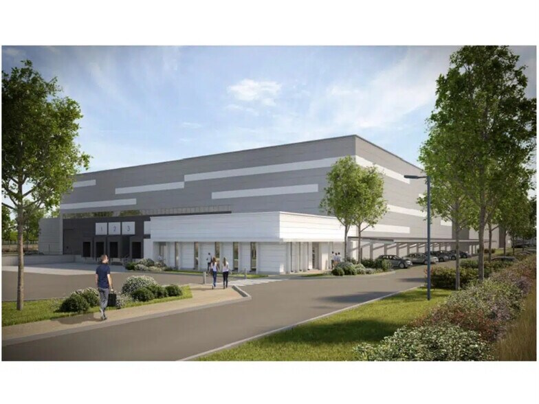 Industrial in Montbartier for lease - Building Photo - Image 1 of 2