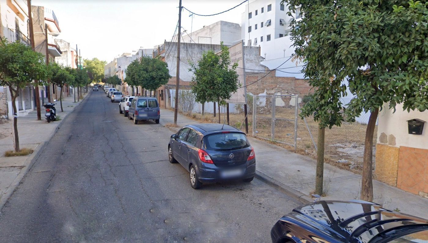 Land in Mirabueno for sale Building Photo- Image 1 of 5