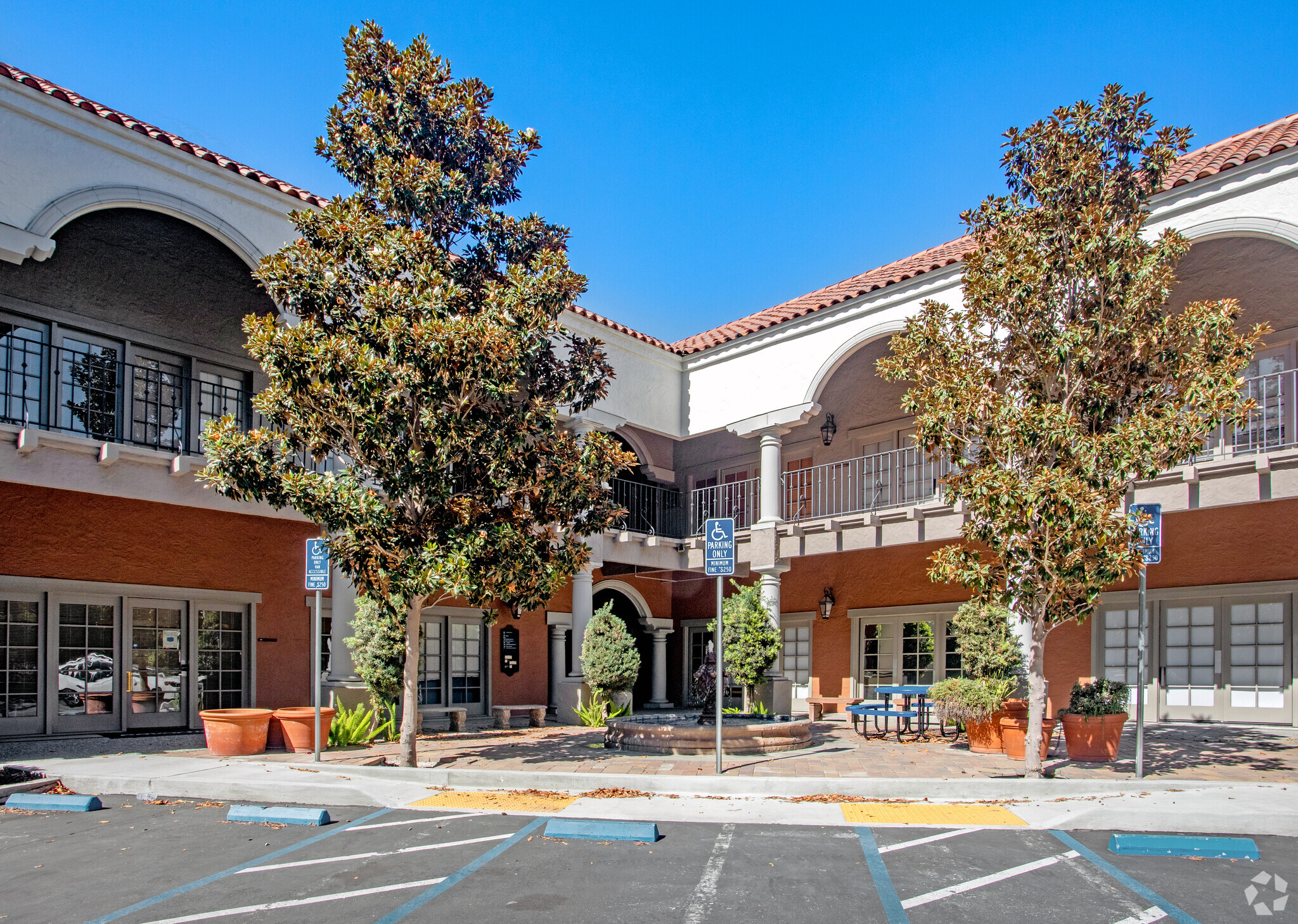 4880 Stevens Creek Blvd, San Jose, CA for lease Building Photo- Image 1 of 5