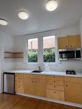 1413 Abbot Kinney Blvd, Venice, CA for lease Building Photo- Image 2 of 3