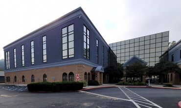 1600 Pennsylvania Ave, Charleston, WV for lease Building Photo- Image 1 of 1