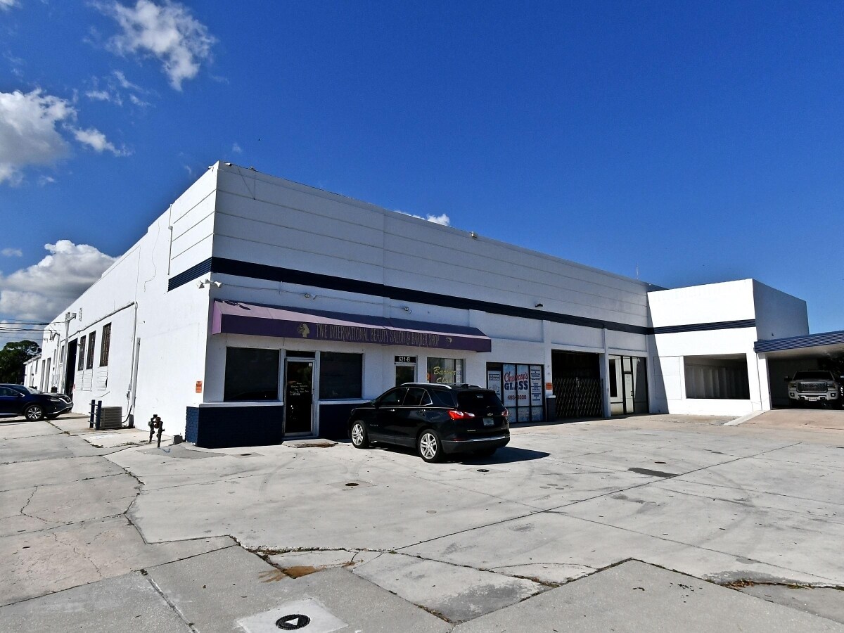 621 S US Highway 1, Fort Pierce, FL for sale Primary Photo- Image 1 of 1