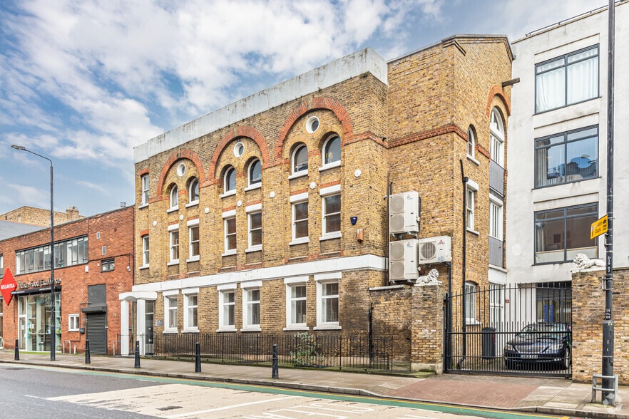 13-15 Dock St, London for sale - Building Photo - Image 1 of 7