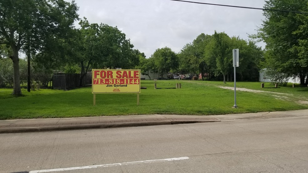 5111 Fm 517 Rd E, Dickinson, TX for sale - Other - Image 1 of 1