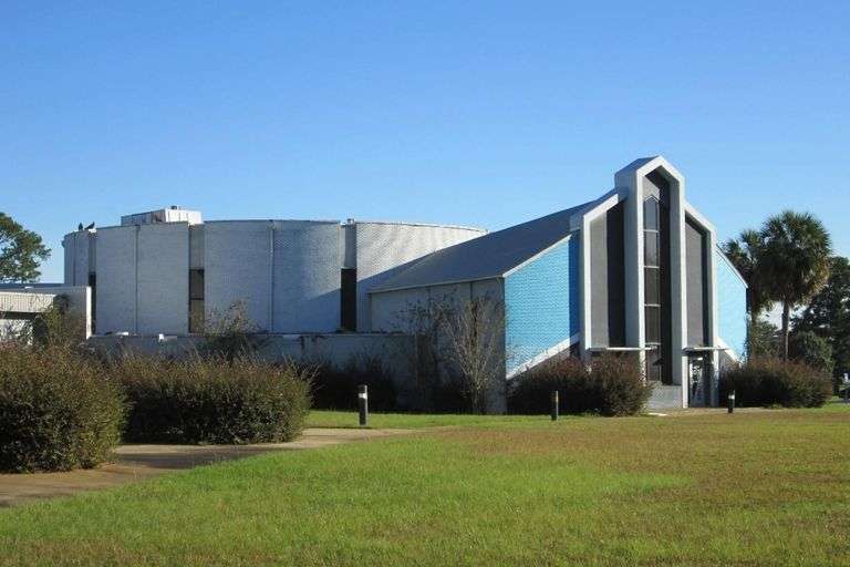 1301 Stuart Ave, Albany, GA for sale - Building Photo - Image 1 of 1