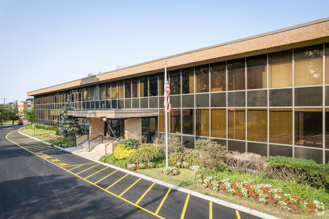 More details for 560 Sylvan Ave, Englewood Cliffs, NJ - Office, Office/Medical for Lease