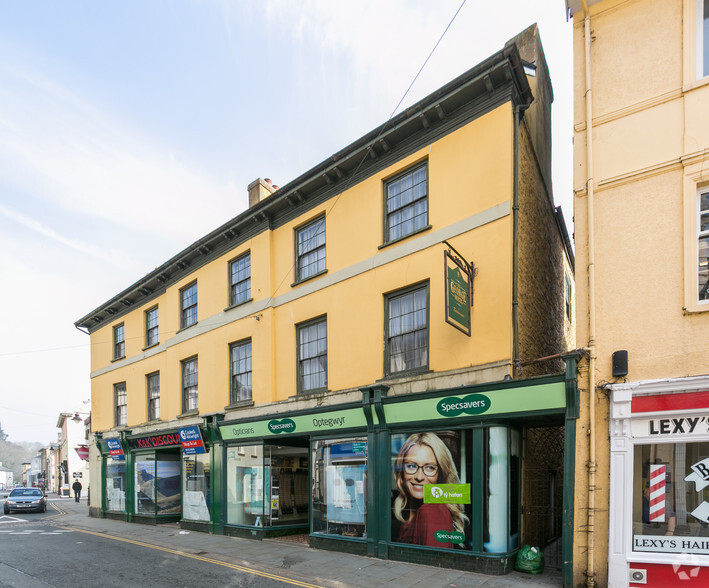 25A-25B High St, Brecon for sale - Primary Photo - Image 1 of 9