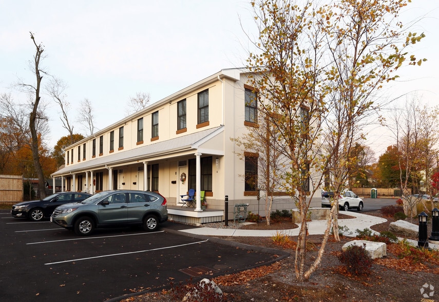 56-58 North Ave, Natick, MA for sale - Building Photo - Image 3 of 4