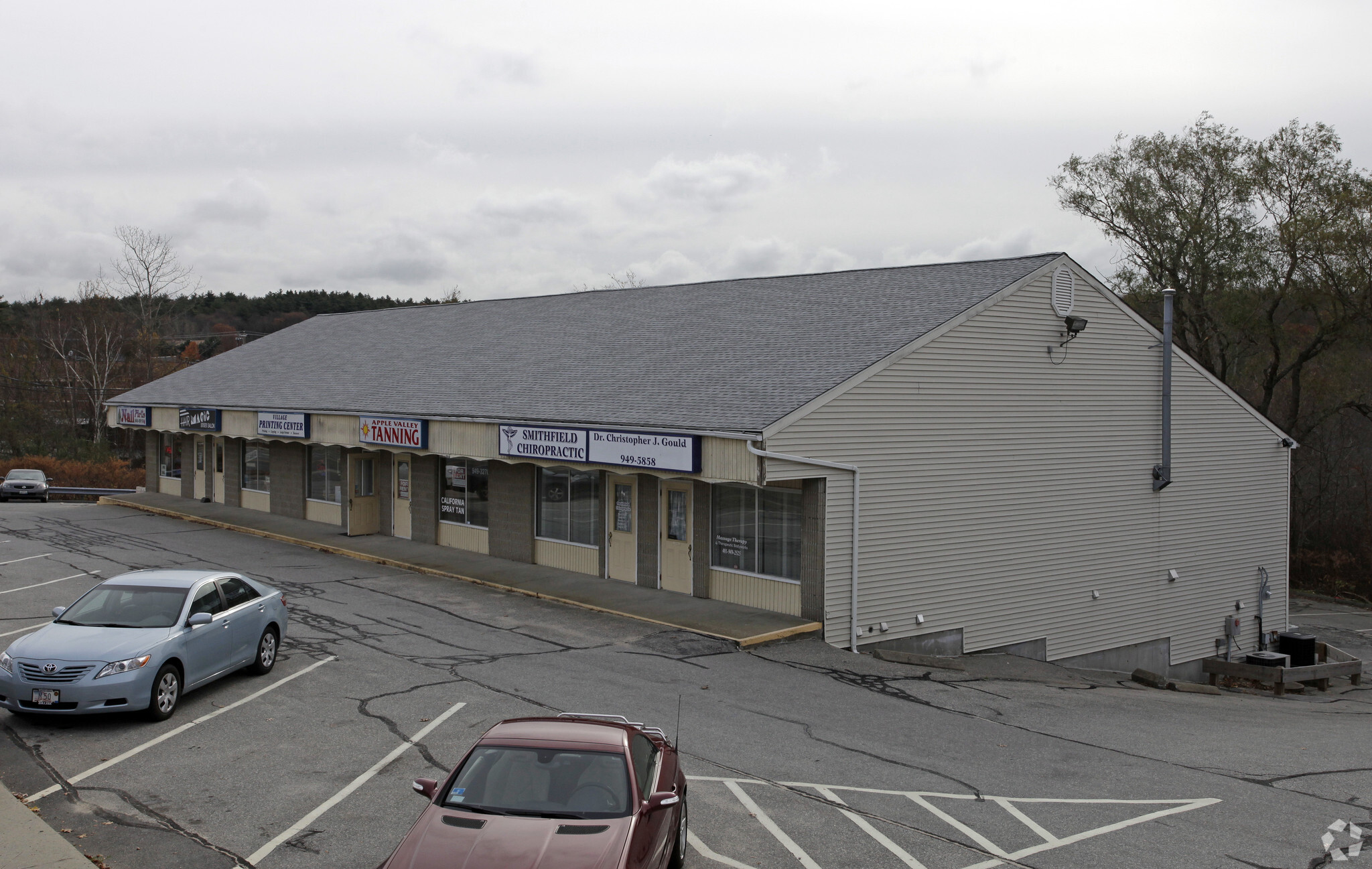 466 Putnam Pike, Greenville, RI for lease Primary Photo- Image 1 of 6