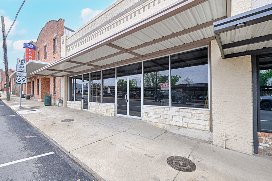 2306-2308 Lee St, Greenville, TX for lease - Building Photo - Image 3 of 3