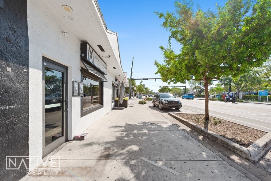 2205-2227 Wilton Dr, Fort Lauderdale, FL for lease - Building Photo - Image 3 of 39