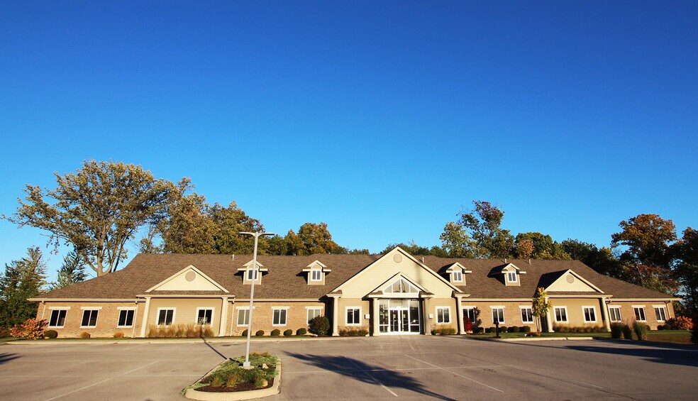 11020 Diebold Rd, Fort Wayne, IN for sale - Primary Photo - Image 1 of 1