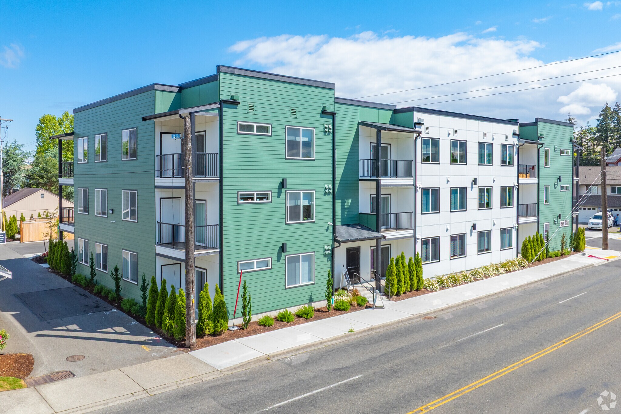 4542 & 4546 S Junett St, Tacoma, WA for sale Primary Photo- Image 1 of 17