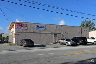 More details for 1231 W 13th St, Riviera Beach, FL - Industrial for Lease