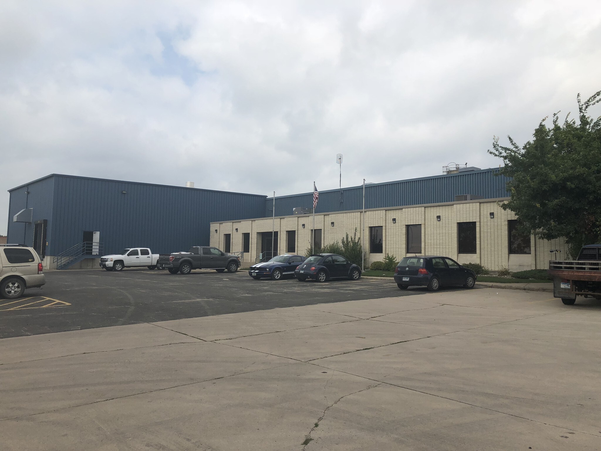 909 E 16th St, Albert Lea, MN for sale Building Photo- Image 1 of 1