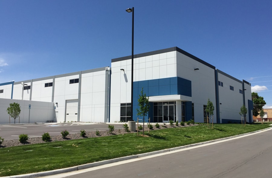 200 E 55th Ave, Denver, CO for lease Building Photo- Image 1 of 1