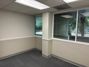 498 Palm Springs Dr, Altamonte Springs, FL for lease Interior Photo- Image 2 of 2