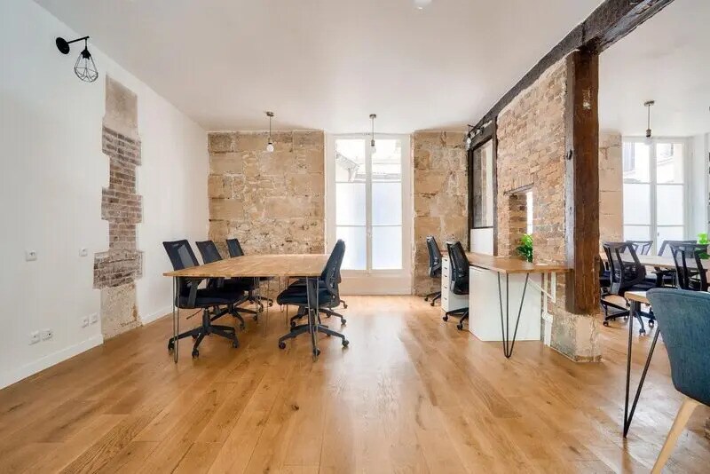 28 Rue Beaubourg, Paris for lease - Interior Photo - Image 2 of 10