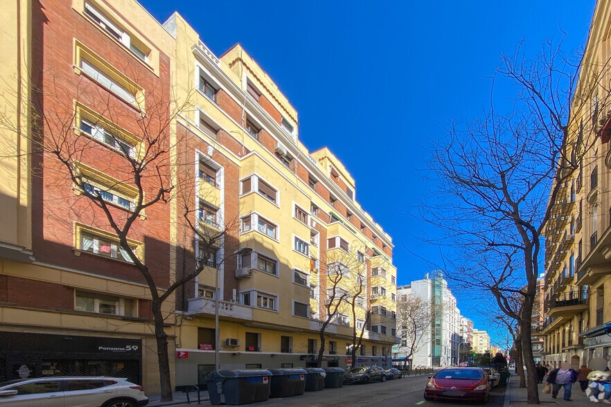 Retail in Madrid, MAD for lease - Building Photo - Image 1 of 1