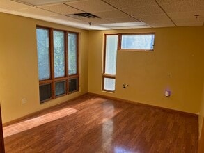 993 Brodhead Rd, Coraopolis, PA for lease Building Photo- Image 2 of 8