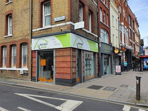 230 Borough High St, London for lease Building Photo- Image 1 of 5