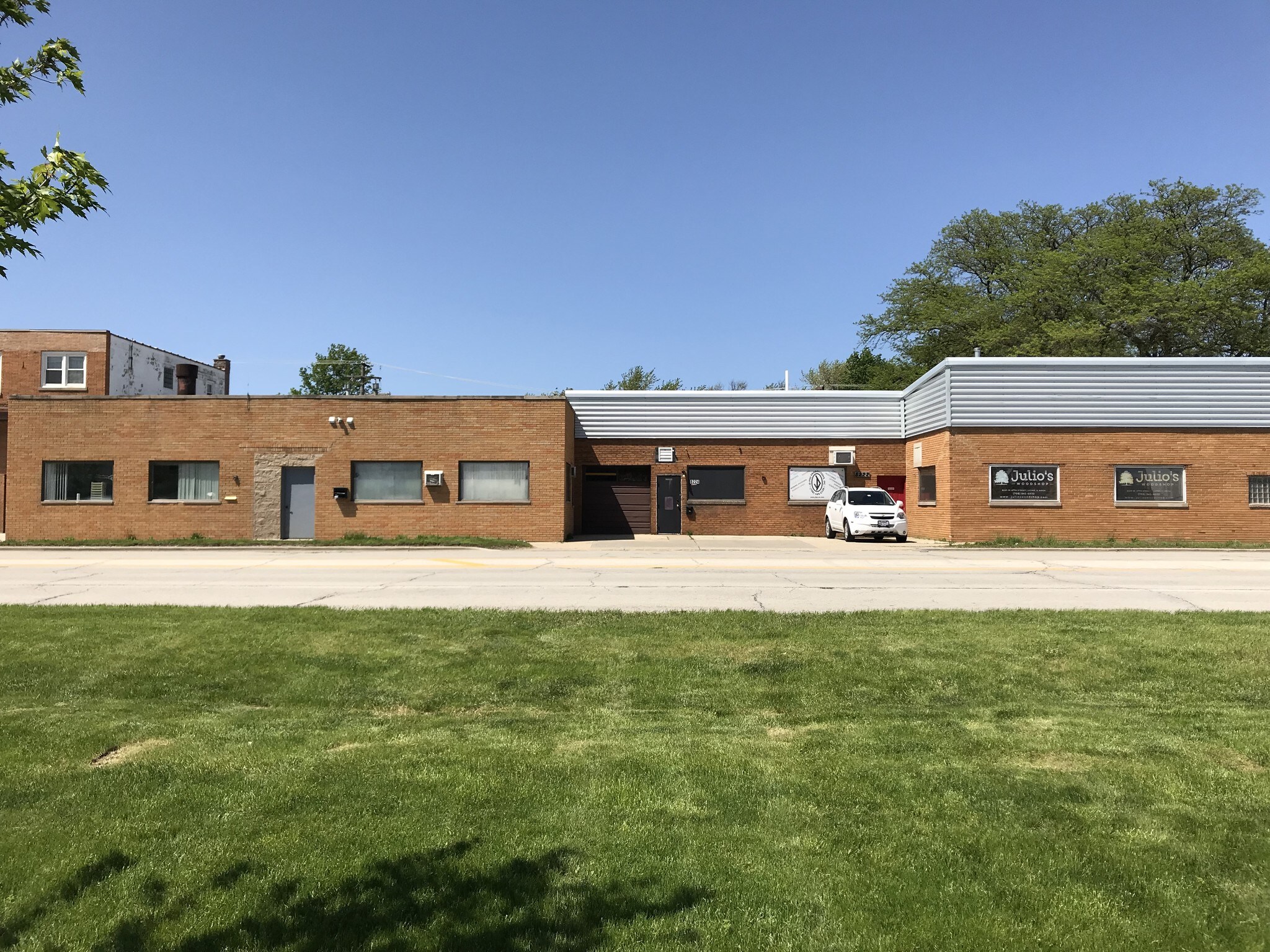 Industrial in Lyons, IL for sale Building Photo- Image 1 of 1