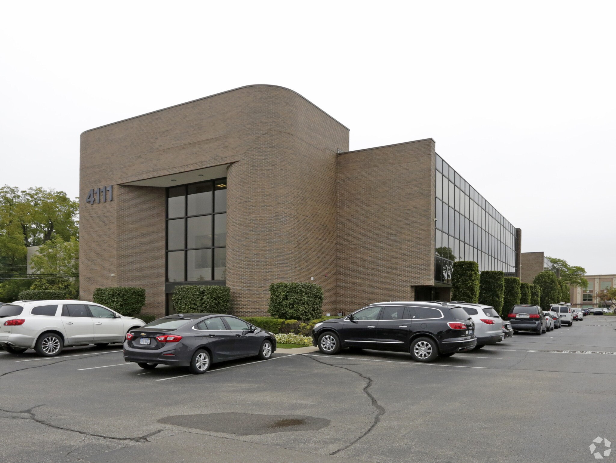 4111 W Andover Rd, Bloomfield Hills, MI for sale Primary Photo- Image 1 of 1