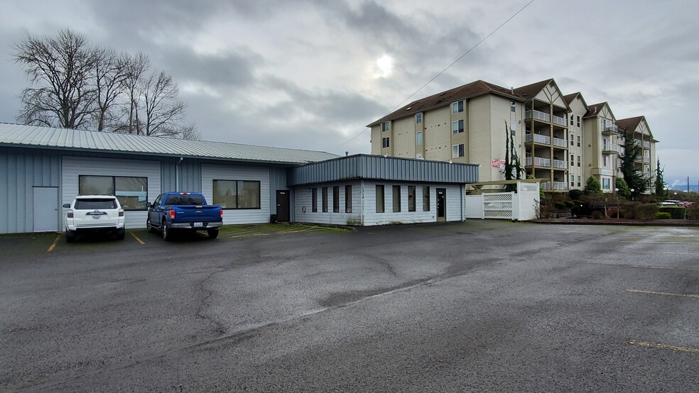 1554 3rd Ave, Longview, WA for sale - Primary Photo - Image 1 of 1