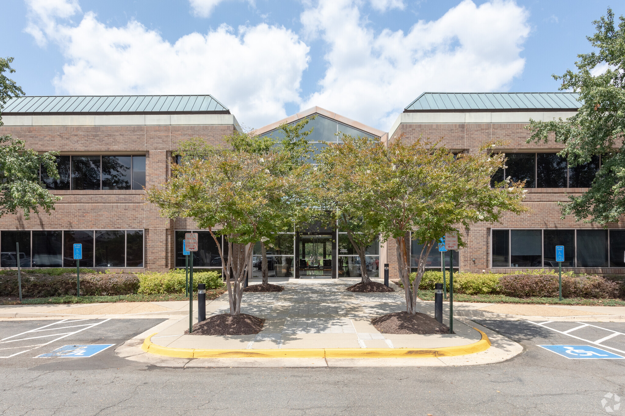 14555 Avion Pky, Chantilly, VA 20151 - Avion Business Park | LoopNet