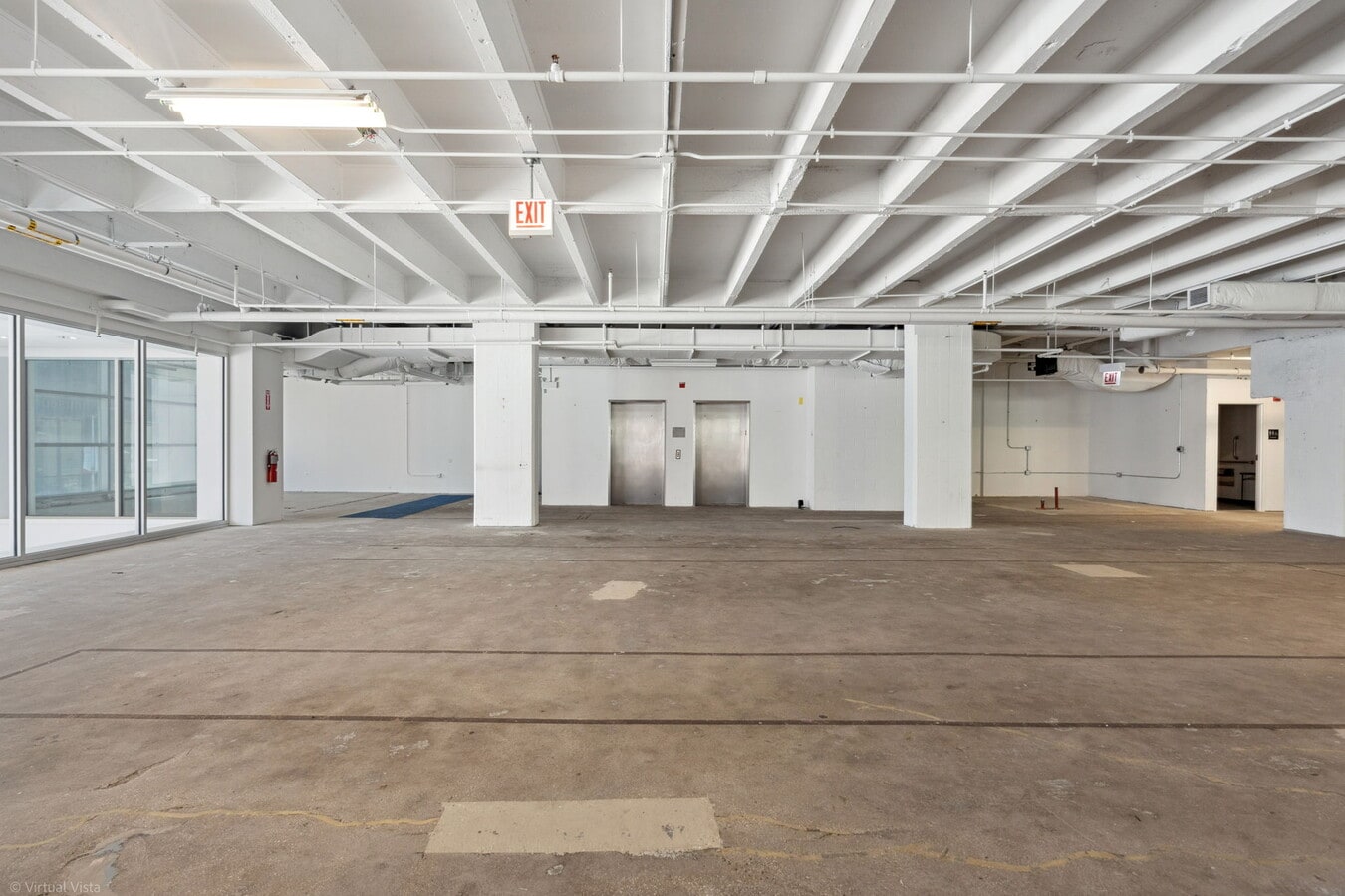 360 N State St, Chicago, IL 60654 - Unit 300 -  - Interior Photo - Image 2 of 6