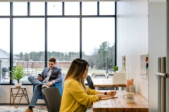 14321 Winterbreeze Dr, Midlothian, VA for lease Interior Photo- Image 1 of 2