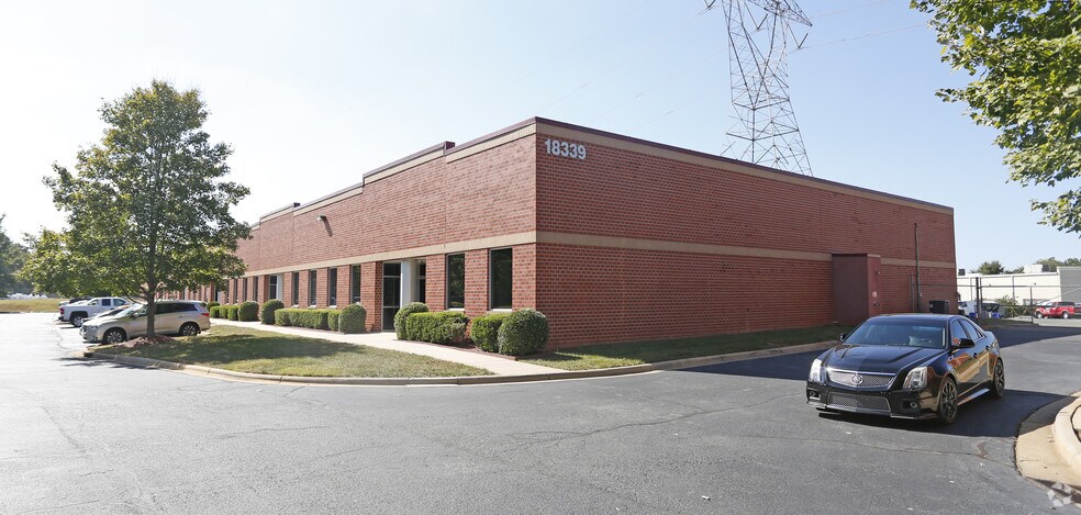 18339 Old Statesville Rd, Cornelius, NC for sale - Building Photo - Image 1 of 1