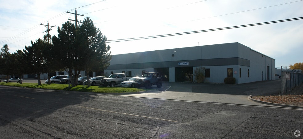1105-1285 Marietta Way, Sparks, NV for lease - Building Photo - Image 3 of 7